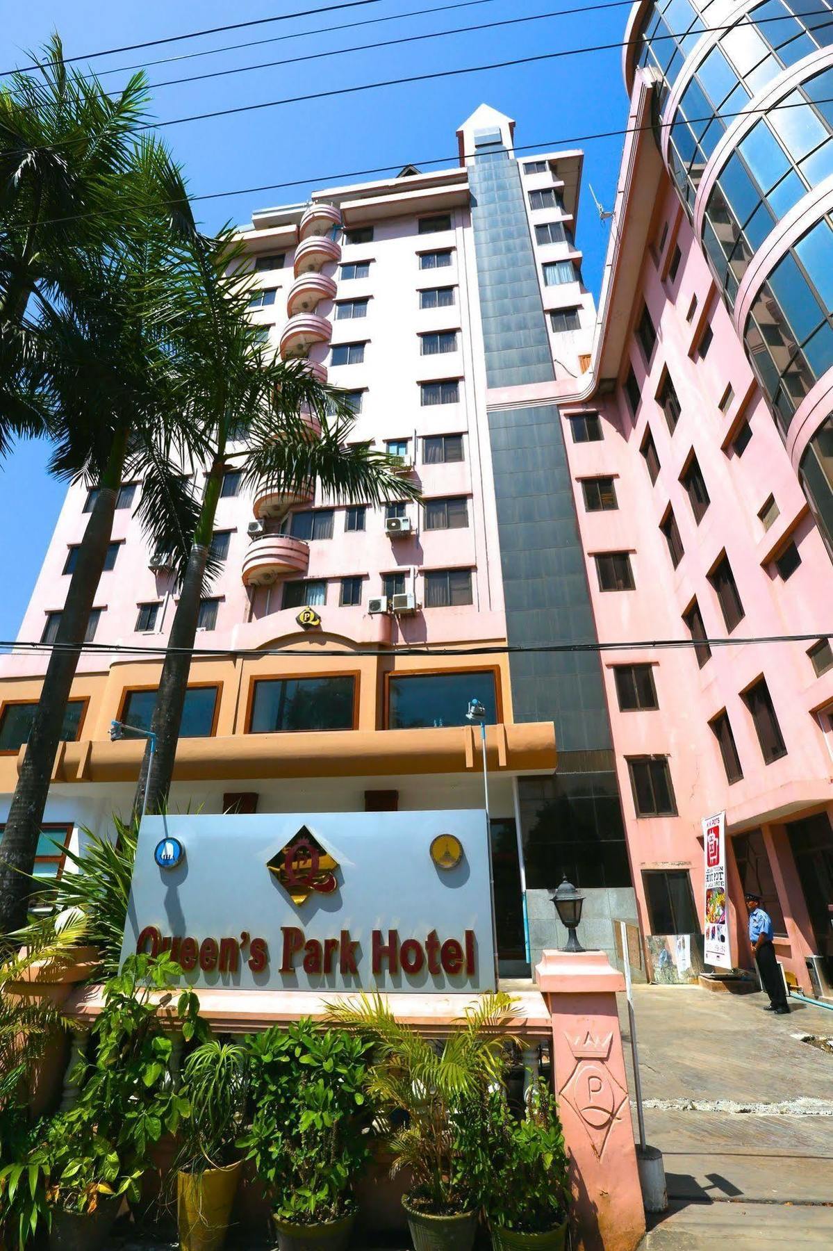 Queen'S Park Hotel Yangon Exterior foto